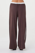 Load image into Gallery viewer, Tully Pant - Espresso &amp; Cream

