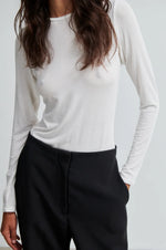 Load image into Gallery viewer, Evie Classic Trousers - Black
