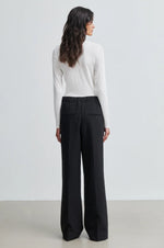 Load image into Gallery viewer, Matima Round Neck LS Tee - Off White
