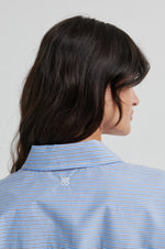 Load image into Gallery viewer, Almine Oversized Shirt - Frozen Fjord
