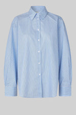Load image into Gallery viewer, Almine Oversized Shirt - Frozen Fjord
