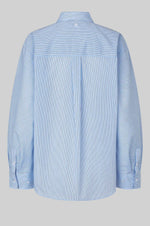 Load image into Gallery viewer, Almine Oversized Shirt - Frozen Fjord
