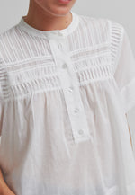 Load image into Gallery viewer, Maise SS Blouse - White
