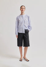 Load image into Gallery viewer, Cavan Printed Shirt - Halogen Blue
