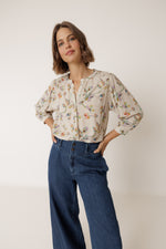 Load image into Gallery viewer, Ruched Detailed Shirt - Beige
