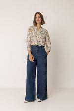 Load image into Gallery viewer, Ruched Detailed Shirt - Beige
