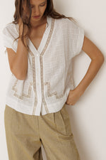 Load image into Gallery viewer, Lace Shirt - Crudo
