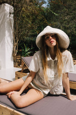 Load image into Gallery viewer, Floral Embroidered Shirt - Crudo
