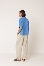 Load image into Gallery viewer, Crop Linen Shirt - Azul
