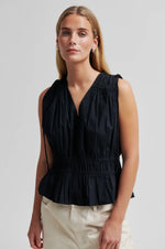 Load image into Gallery viewer, Carpi Top - Black
