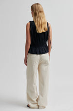 Load image into Gallery viewer, Carpi Top - Black
