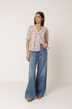 Load image into Gallery viewer, Ruffle Shirt - Lychee
