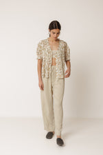 Load image into Gallery viewer, Ruffle Shirt - Khaki
