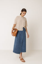 Load image into Gallery viewer, Oversize Block Print Shirt - Crudo
