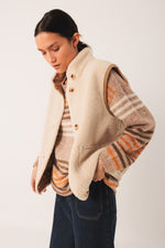 Load image into Gallery viewer, Reversible Teddy Vest
