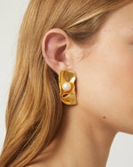 Load image into Gallery viewer, Naia Earrings
