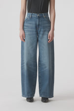 Load image into Gallery viewer, Claudia High Wide Relaxed Jean
