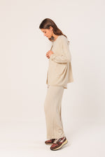Load image into Gallery viewer, Seawool V-Neck Cardigan - Beige
