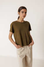 Load image into Gallery viewer, Cropped Ribbed Shirt - Khaki
