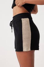 Load image into Gallery viewer, Larri Short - Black/Taupe
